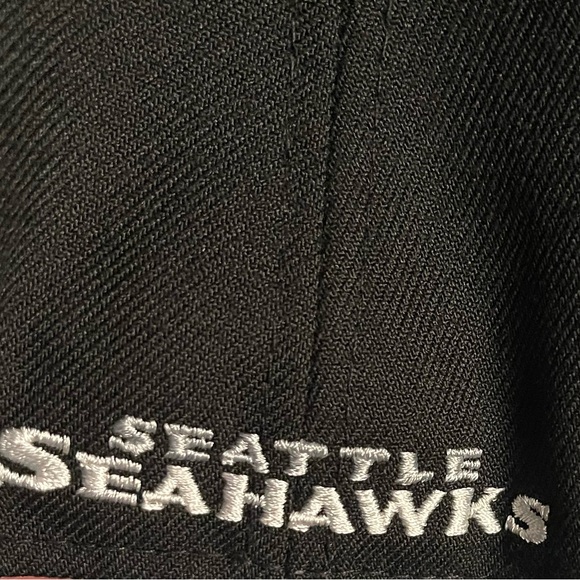 *NWT* SEATTLE SEAHAWKS NFL New Era Hat 59FIFTY 2023 Sideline Cap Fitted 7 3/8" - Picture 5 of 6